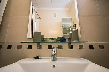 Holidays2Malaga City Center Apartments 3*, Malaga