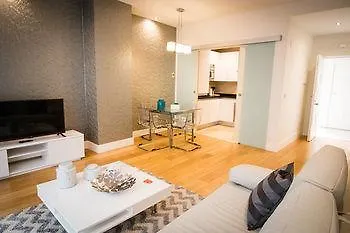 Hotel Holidays2Malaga City Center Apartments